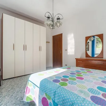 Restful In Near Seabeach, City Centre Διαμέρισμα