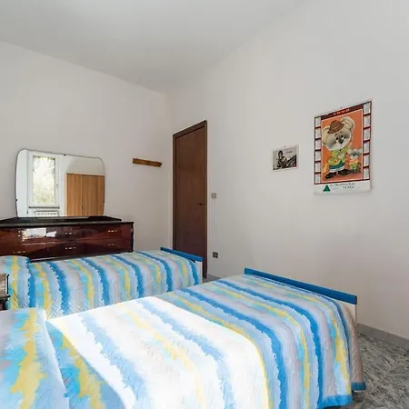 Restful In Near Seabeach, City Centre