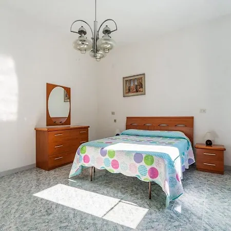 Διαμέρισμα Restful In Near Seabeach, City Centre Σαν Σάλβο